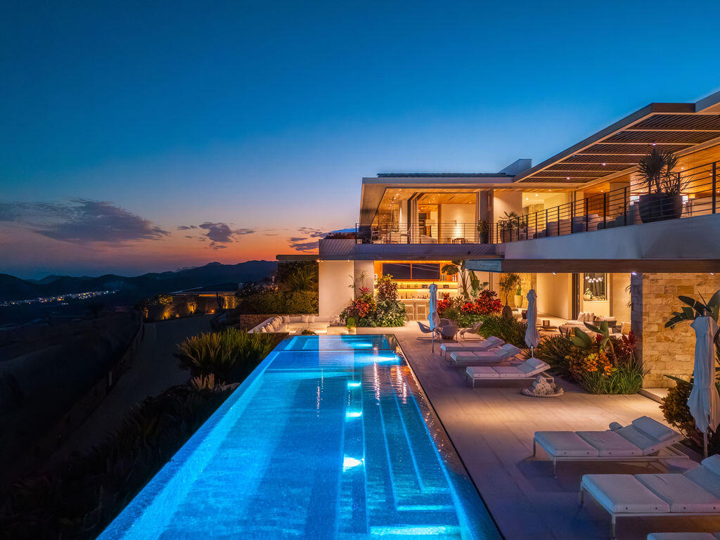 Querencia Golf and Beach Club, The Nivel Estate