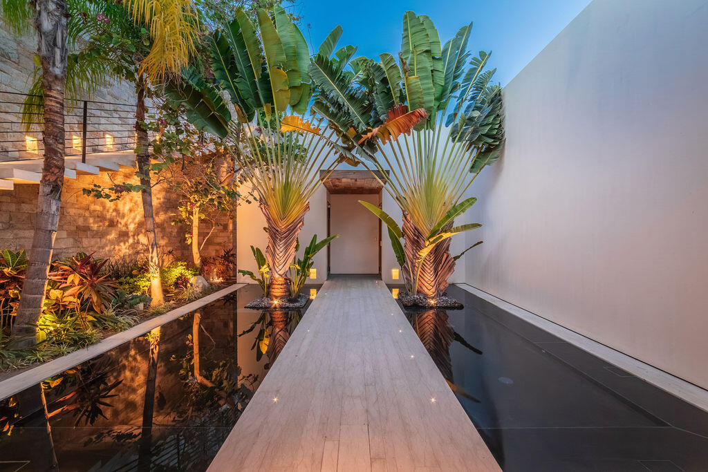 Querencia Golf and Beach Club, The Nivel Estate
