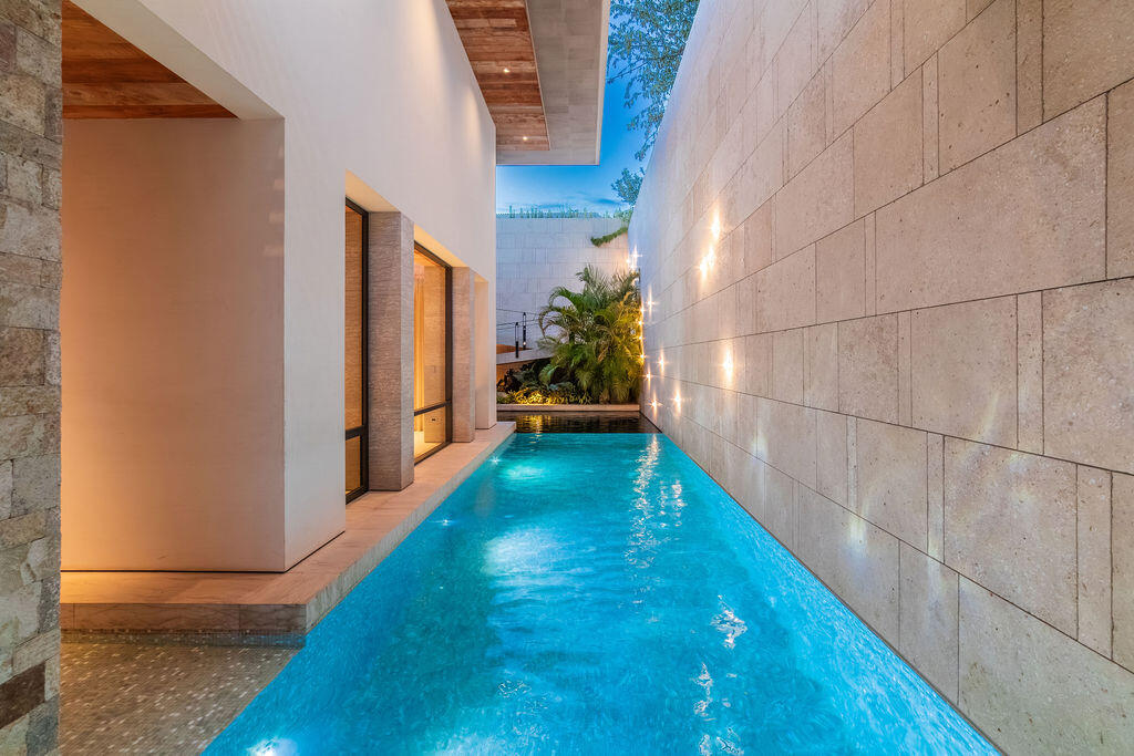 Querencia Golf and Beach Club, The Nivel Estate