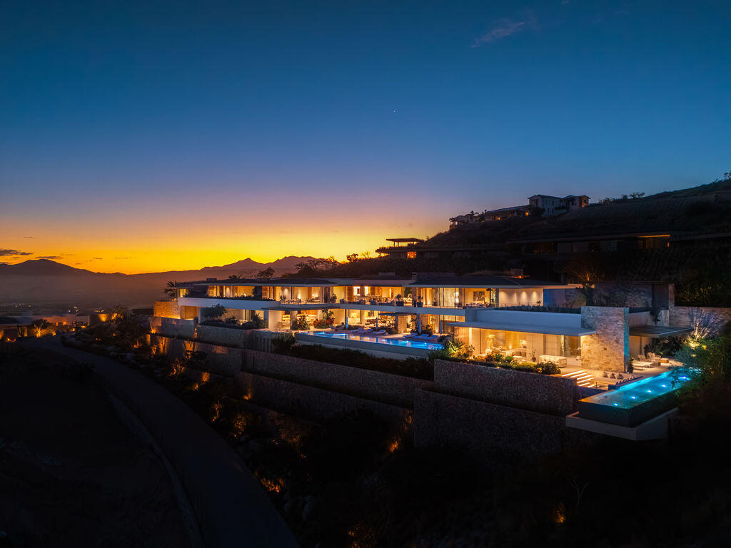 Querencia Golf and Beach Club, The Nivel Estate