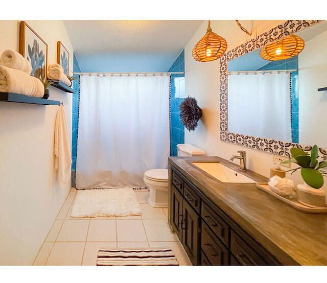 Camino del Parque, Casa Azucena
