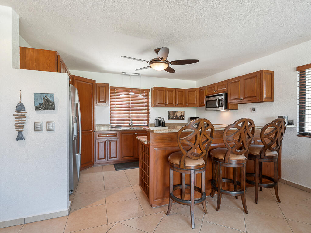 Phase 2 Villa 10 Garage #46, Club La Costa Golf Penthouse