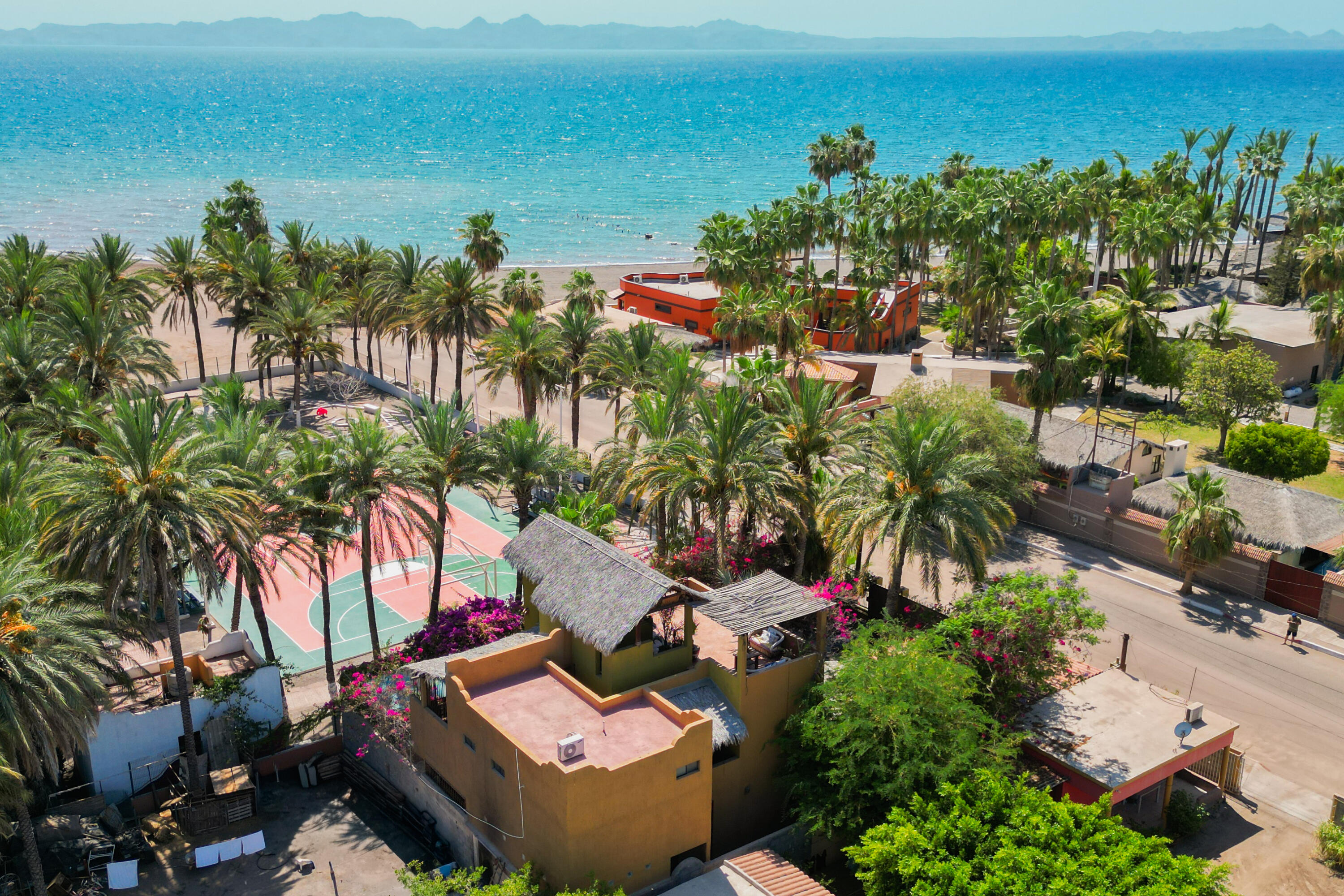 113 Calle Antonio Mijares, Casa Sol Arena y Mar