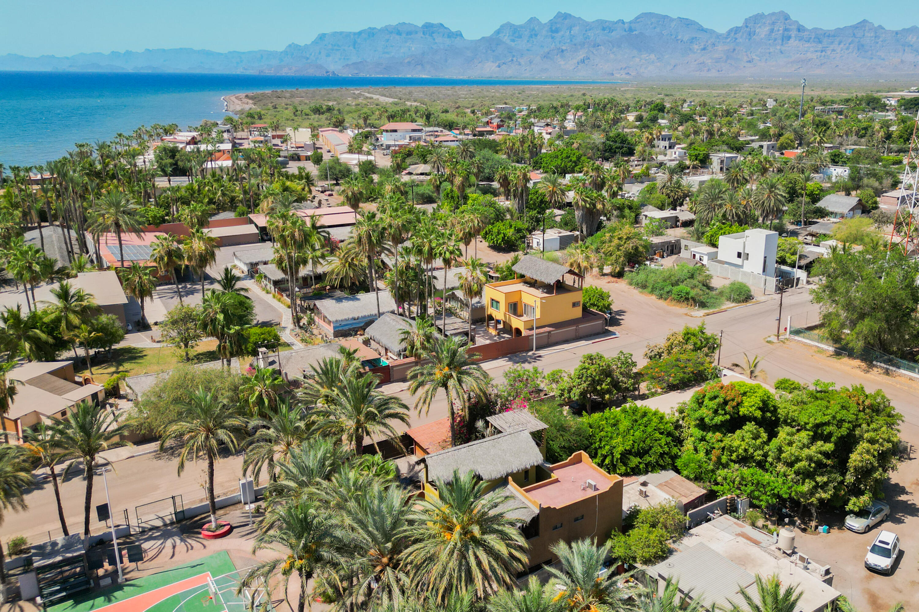 113 Calle Antonio Mijares, Casa Sol Arena y Mar