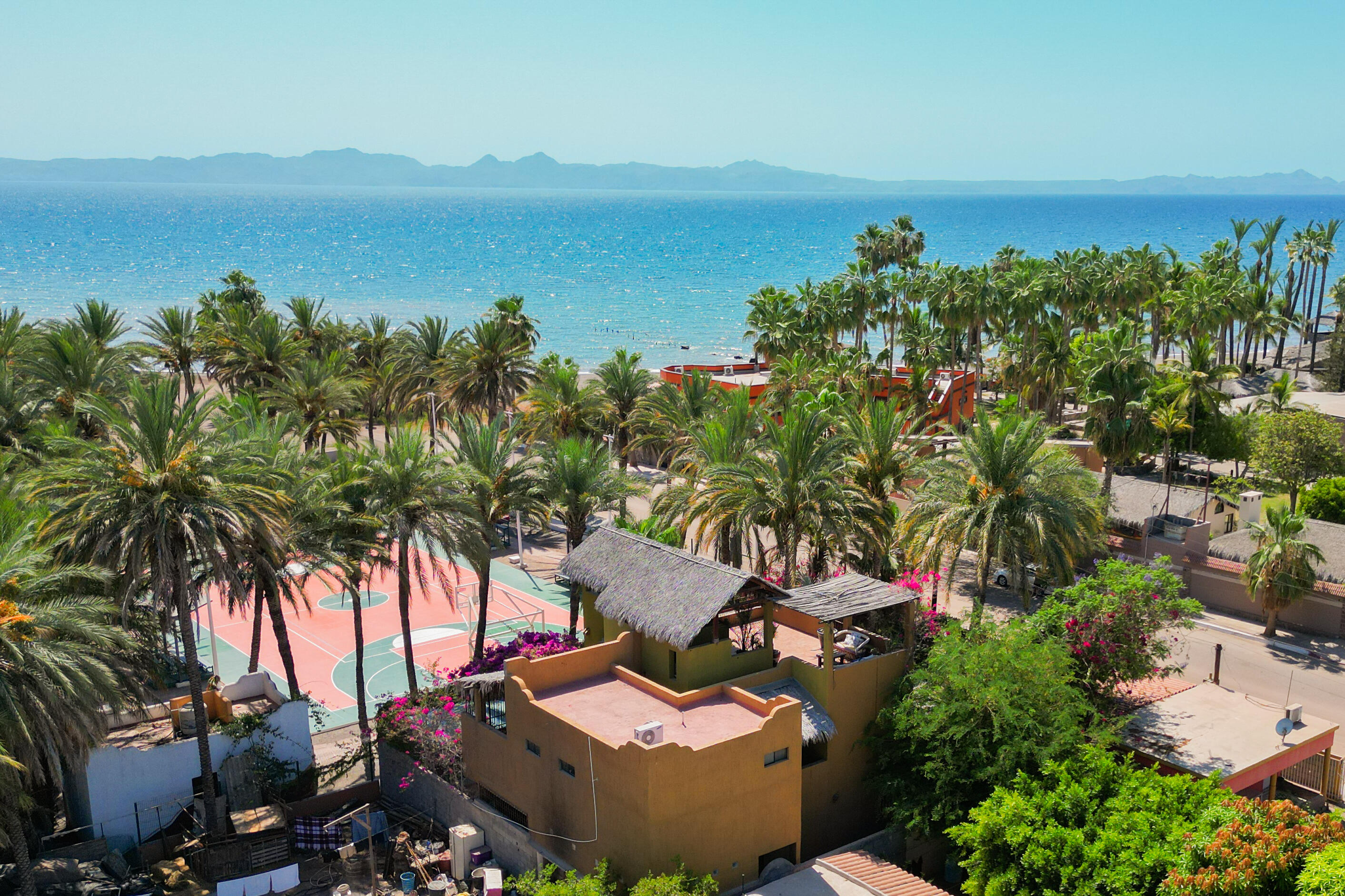 113 Calle Antonio Mijares, Casa Sol Arena y Mar