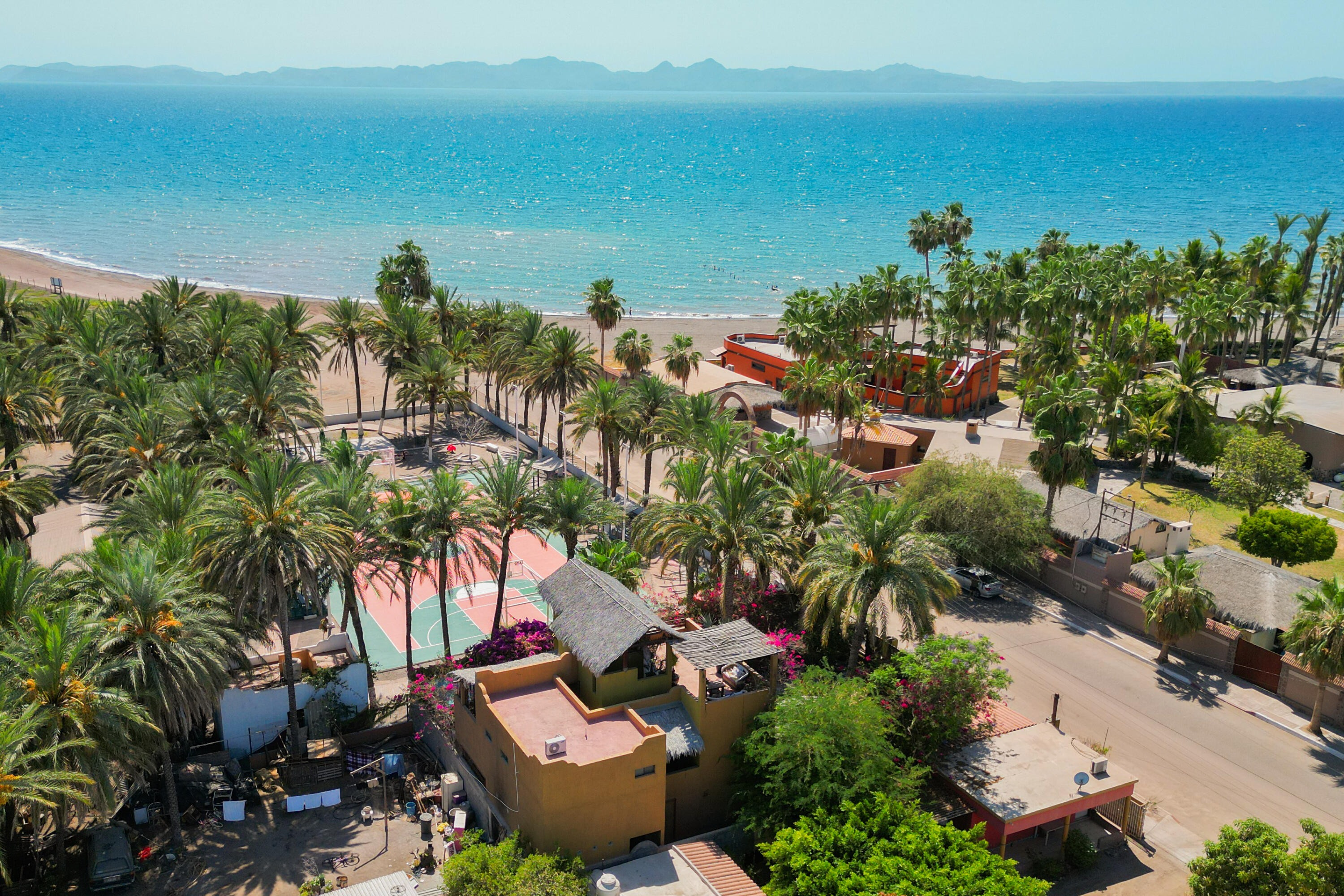 113 Calle Antonio Mijares, Casa Sol Arena y Mar