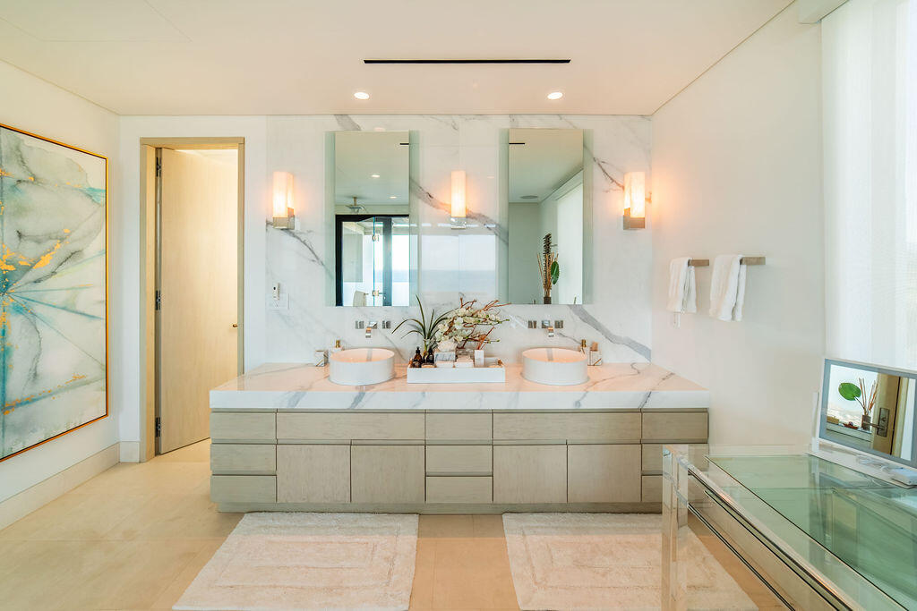 Cove Club Bungalow 10