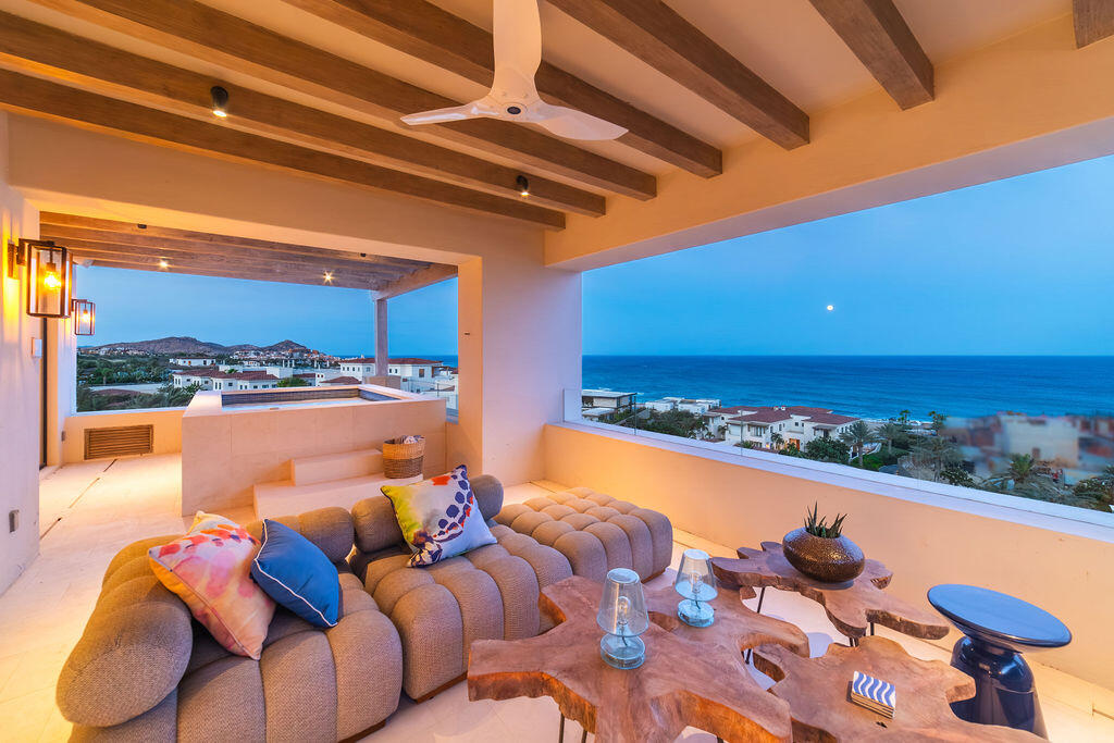 Cove Club Bungalow 10