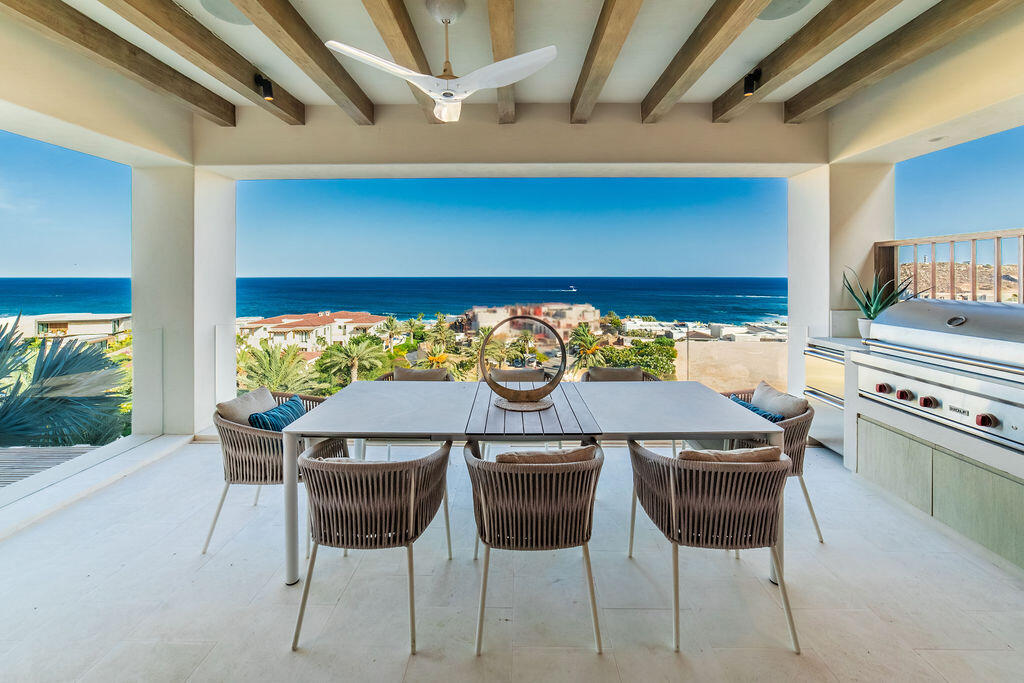 Cove Club Bungalow 10