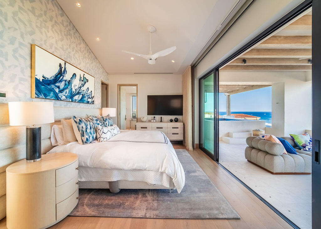 Cove Club Bungalow 10
