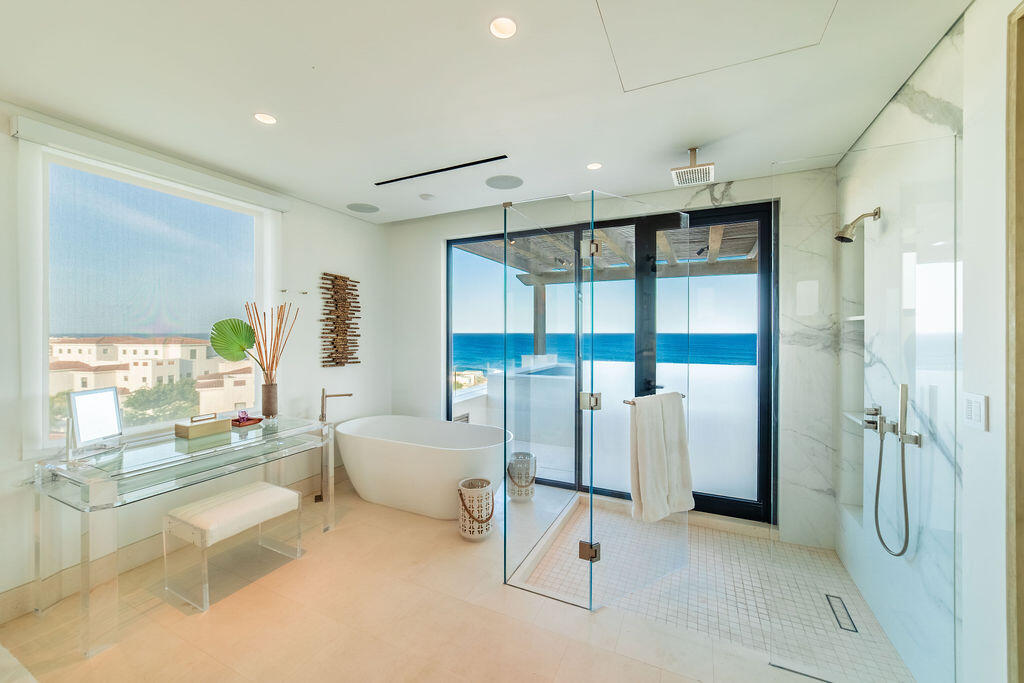 Cove Club Bungalow 10