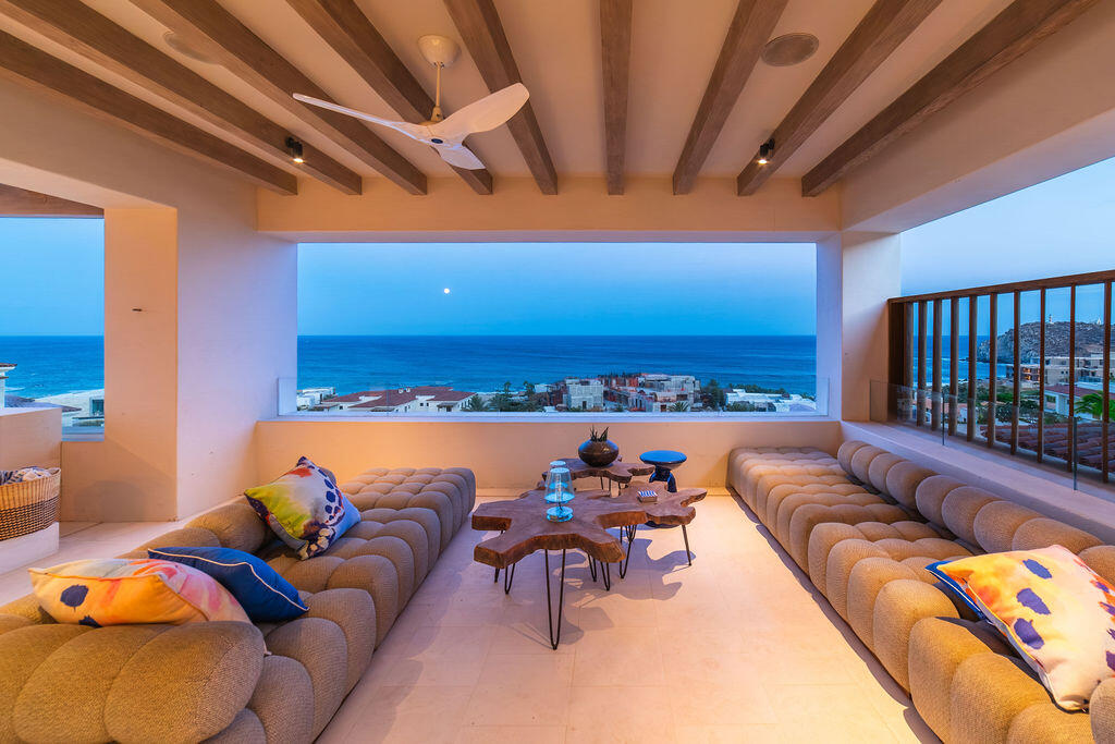 Cove Club Bungalow 10