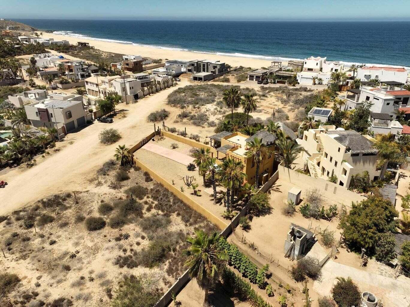 Calle S/N, El Gavilan Beach House