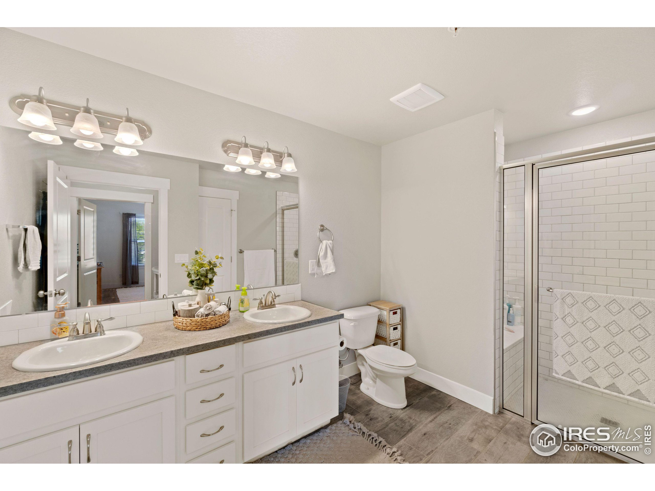 6672 Crystal Downs Dr Unit: 103