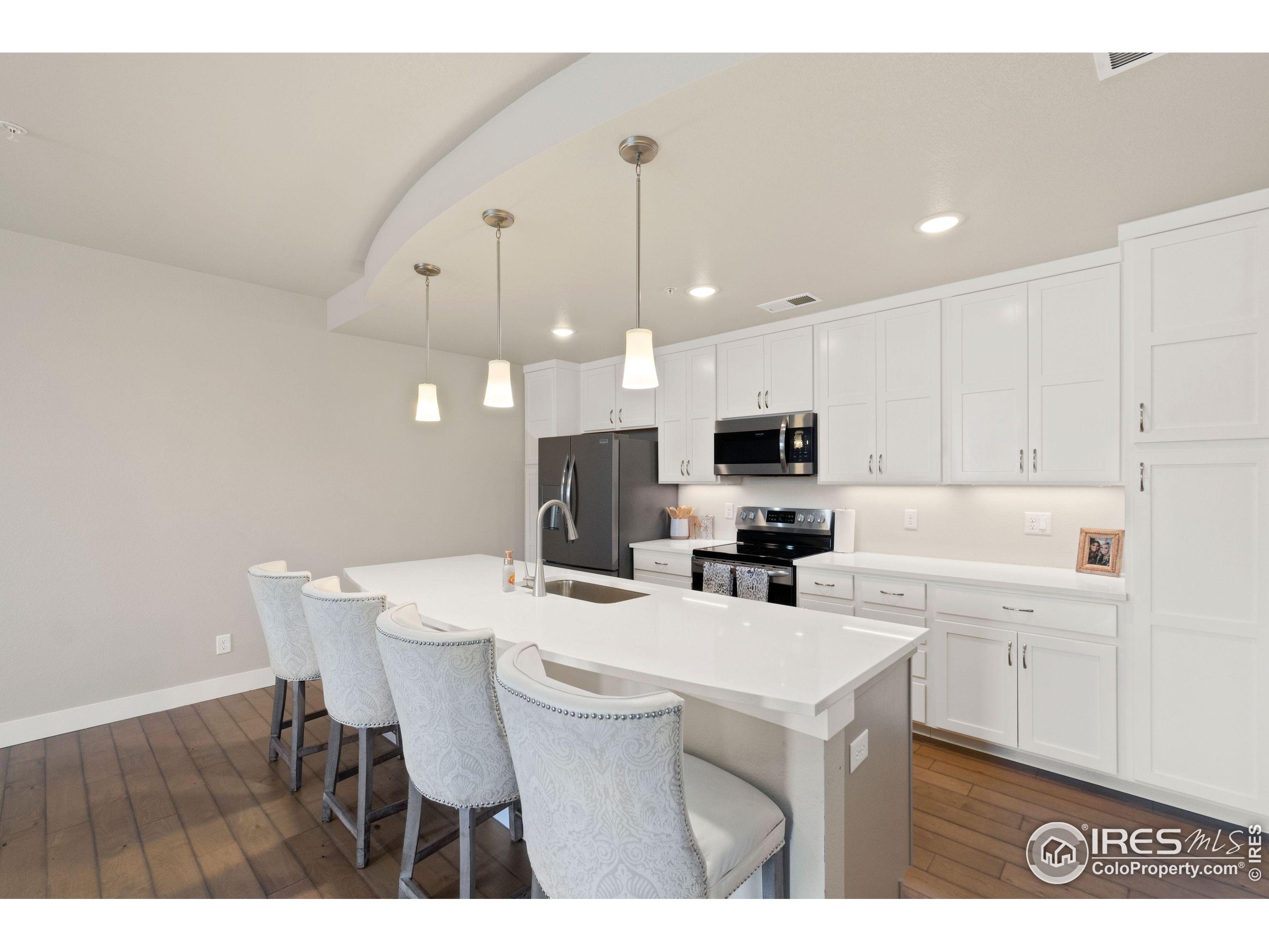 6672 Crystal Downs Dr Unit: 103