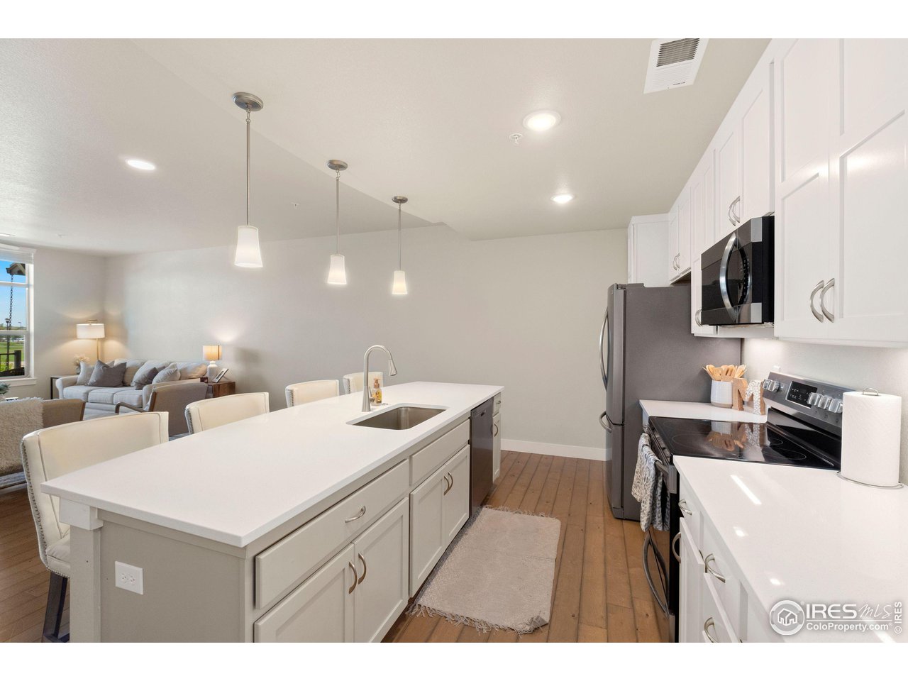 6672 Crystal Downs Dr Unit: 103