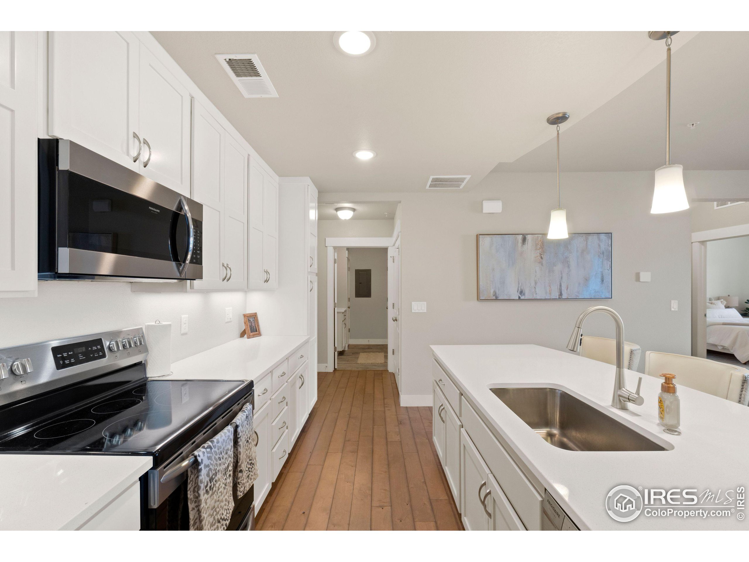 6672 Crystal Downs Dr Unit: 103