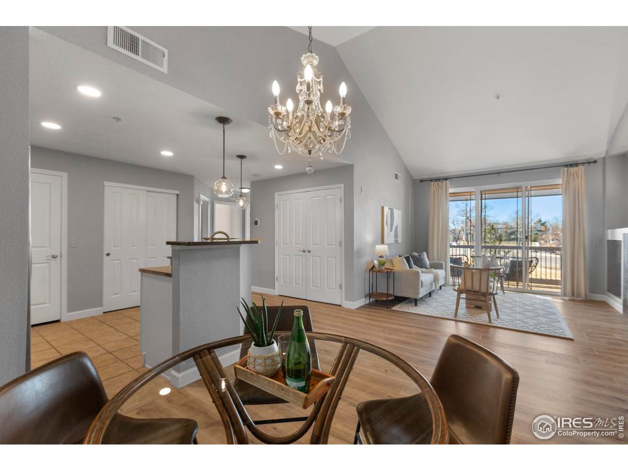 2133 Krisron Rd Unit: D208