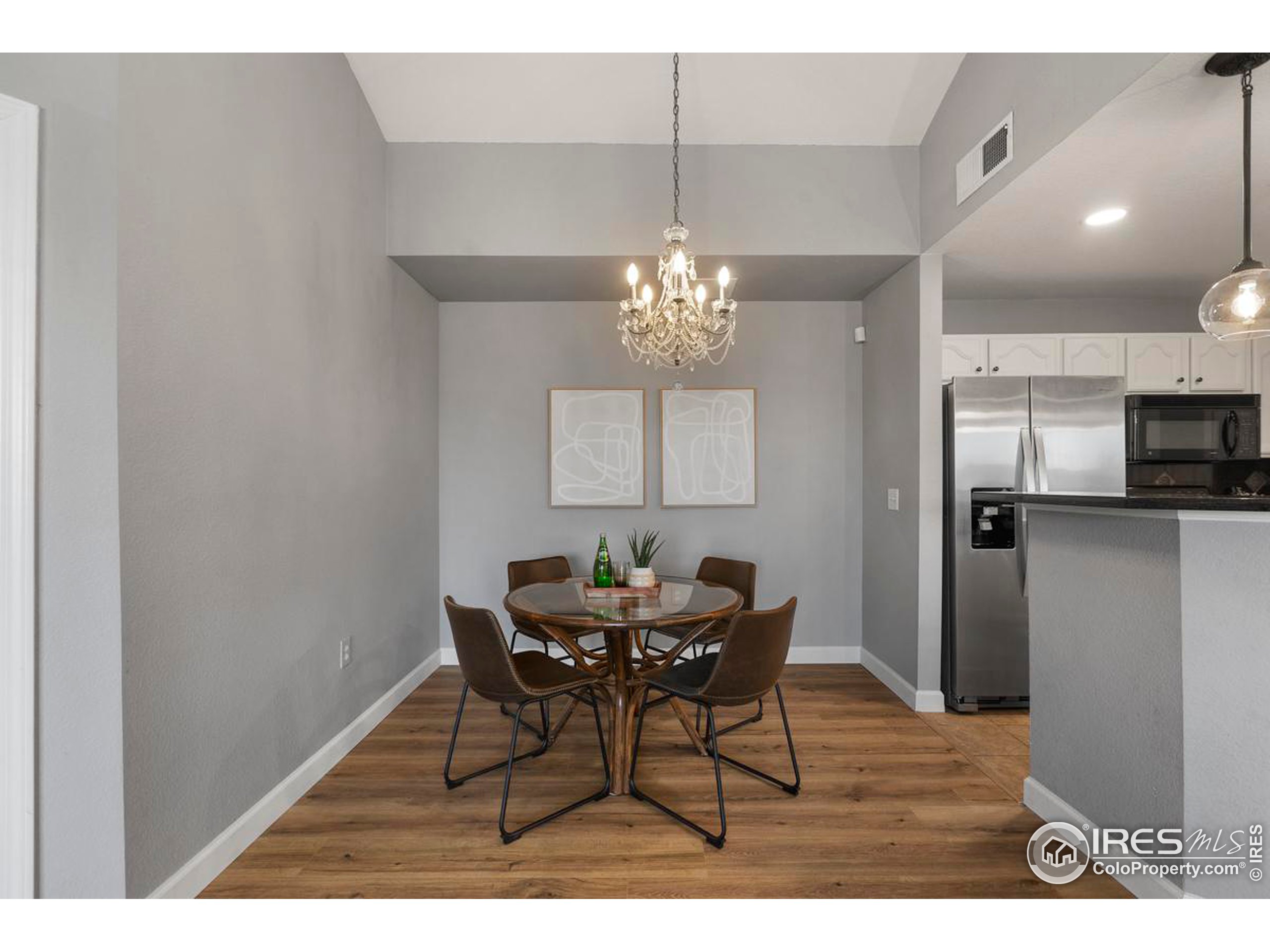 2133 Krisron Rd Unit: D208