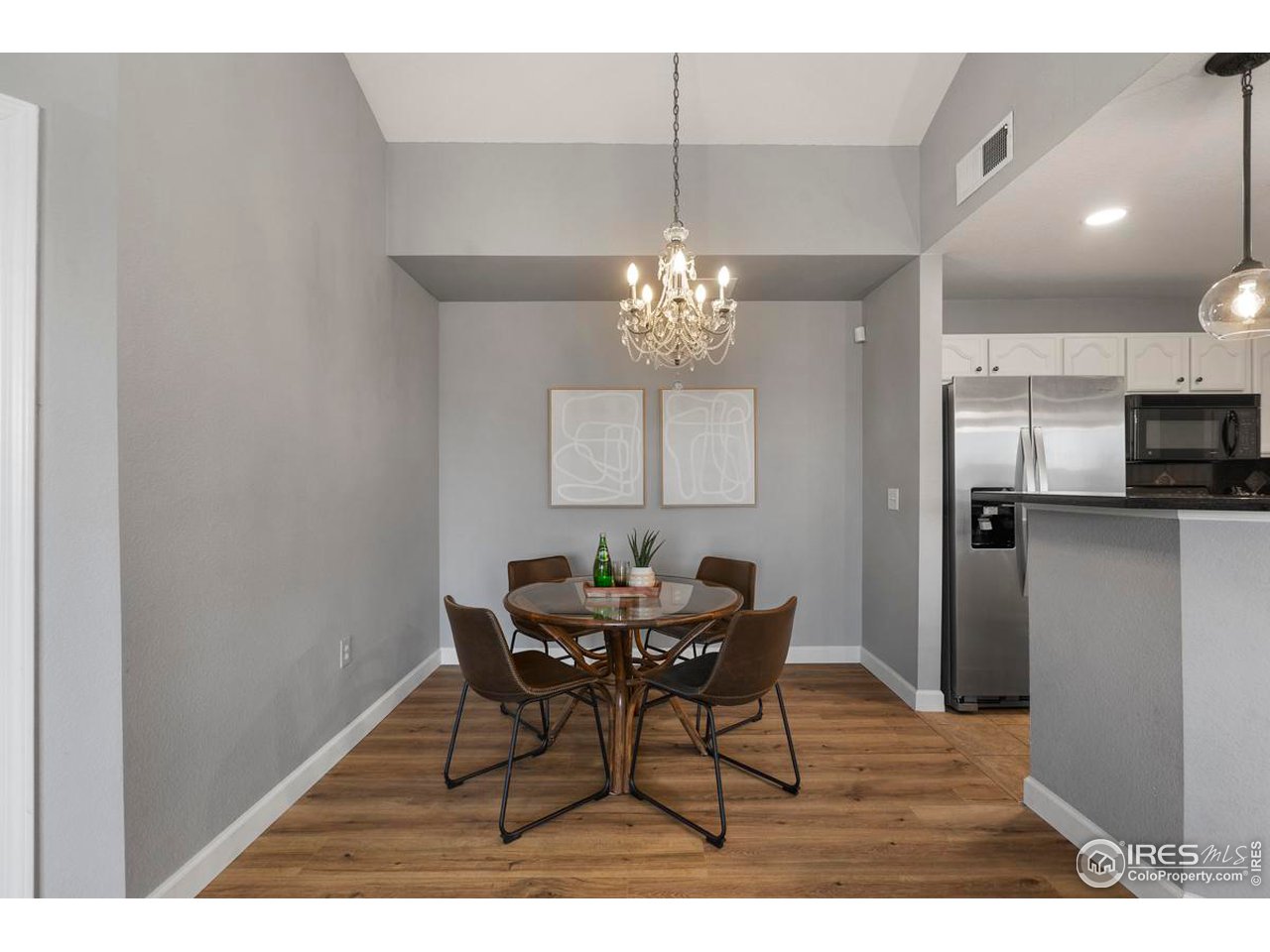 2133 Krisron Rd Unit: D208