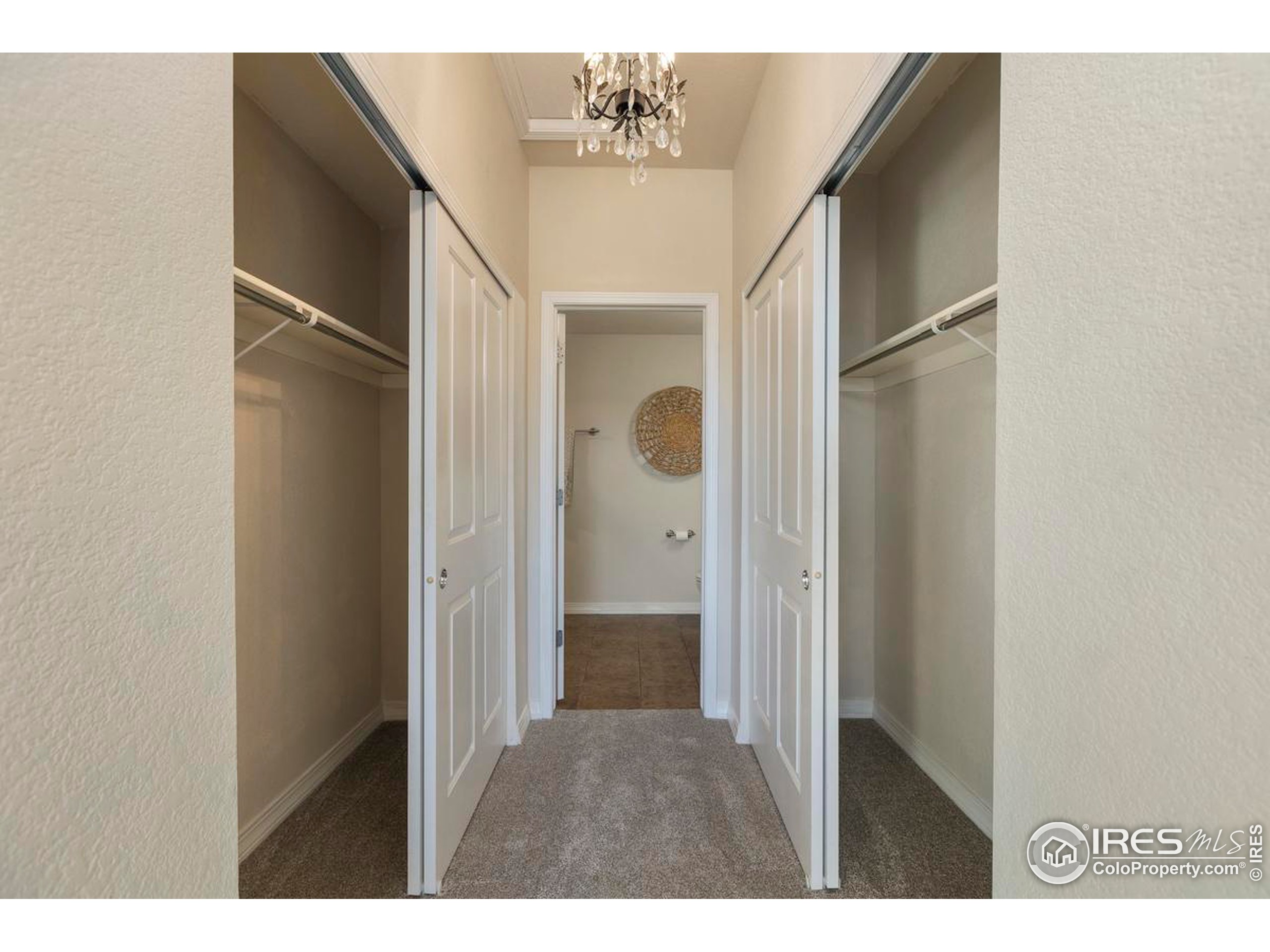 2133 Krisron Rd Unit: D208