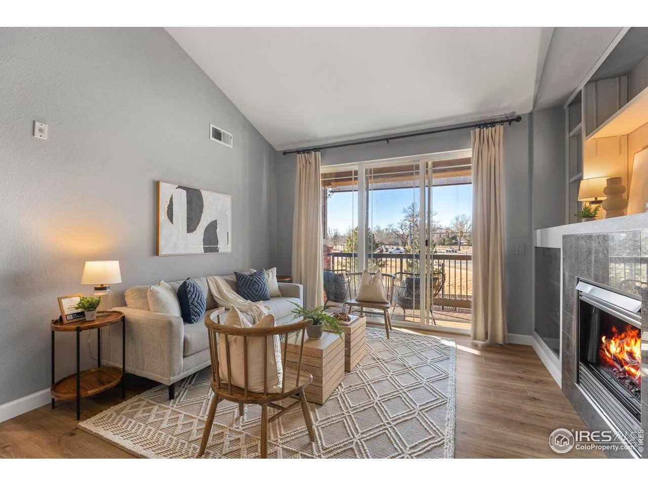 2133 Krisron Rd Unit: D208