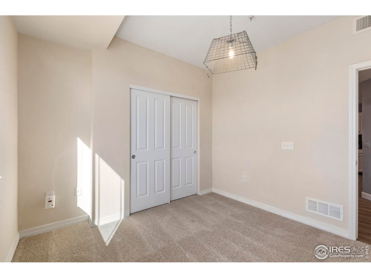 2133 Krisron Rd Unit: D208