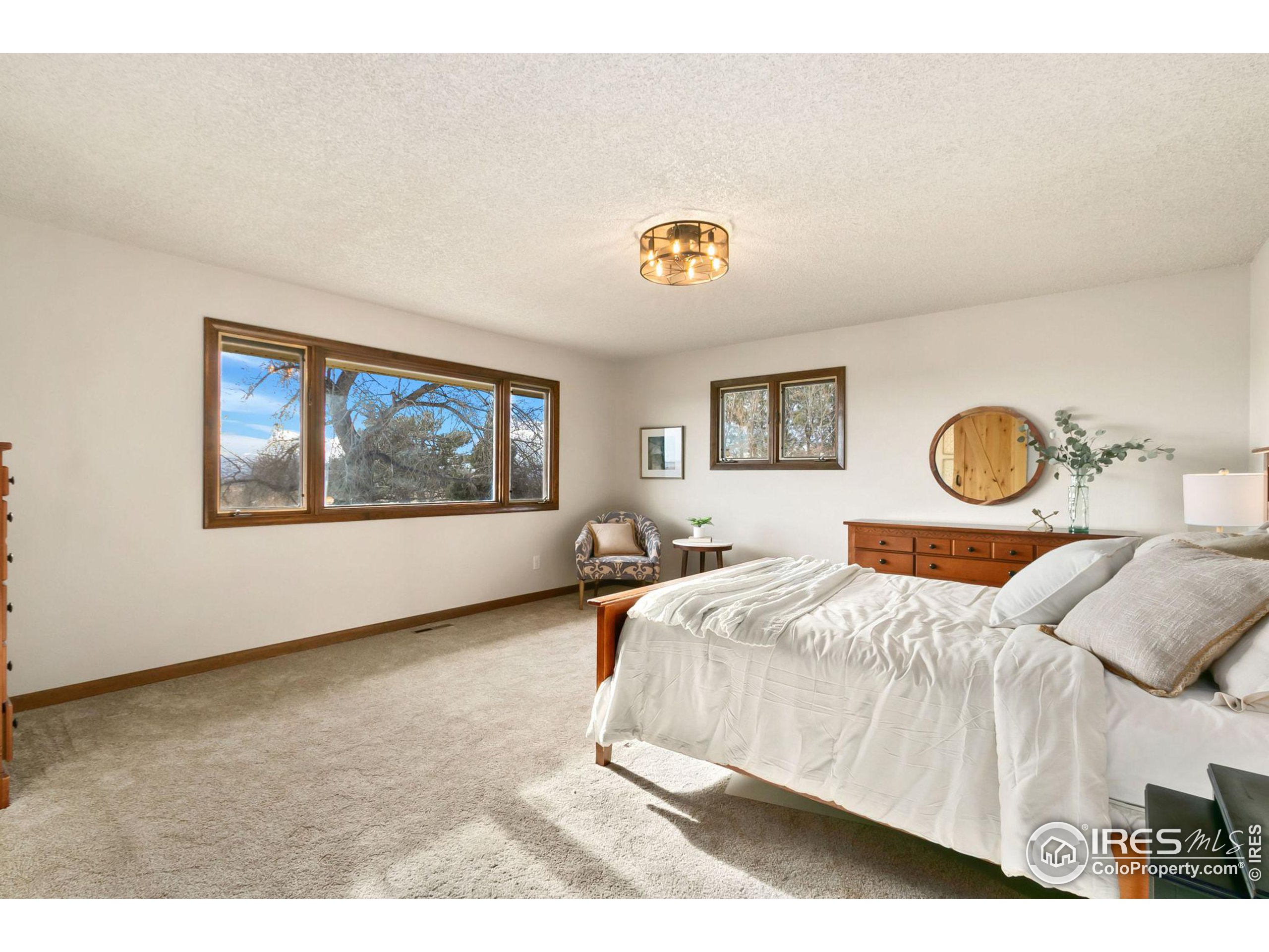 6305 N County Road 3