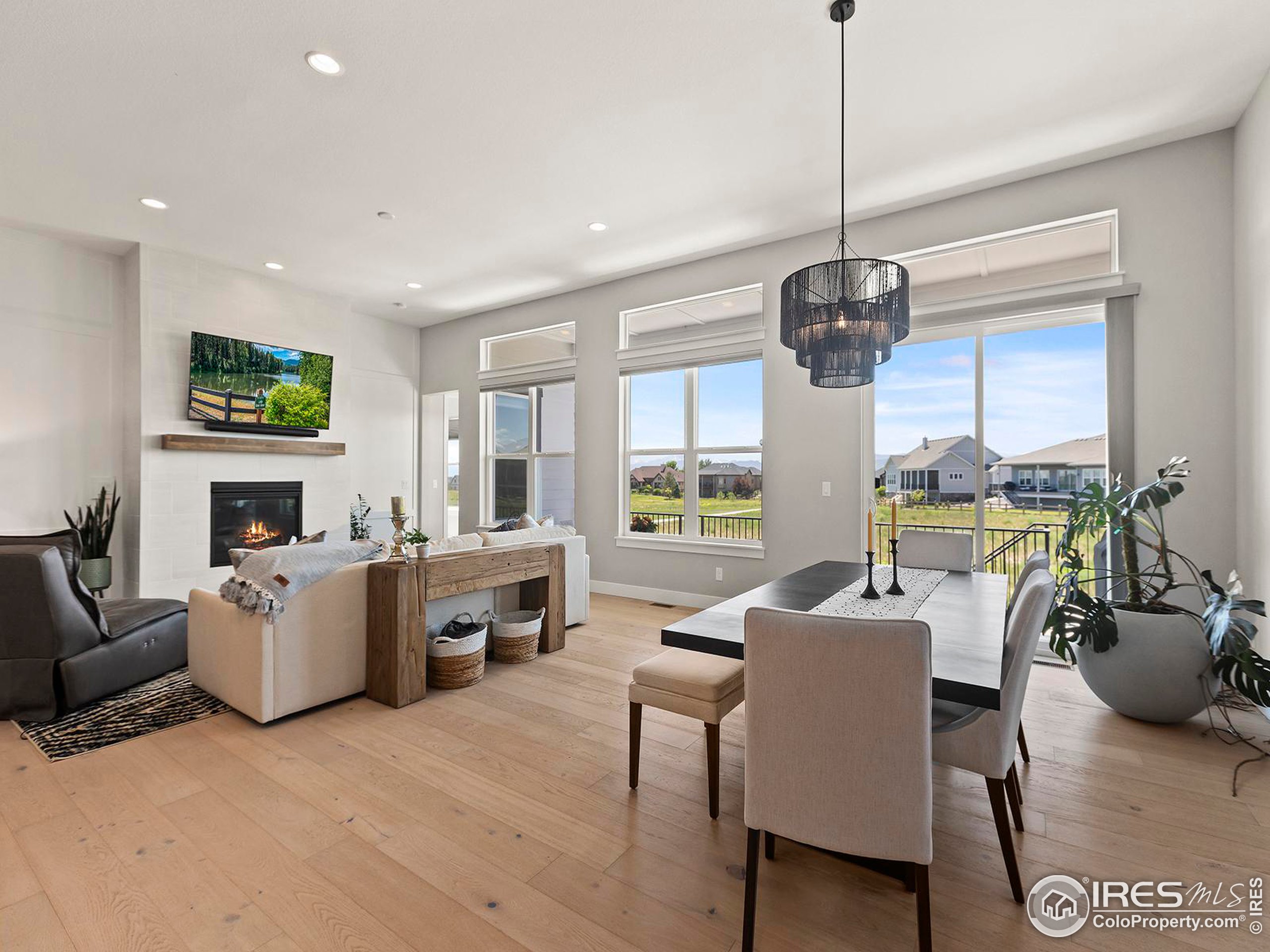 1087 Larimer Ridge Pkwy