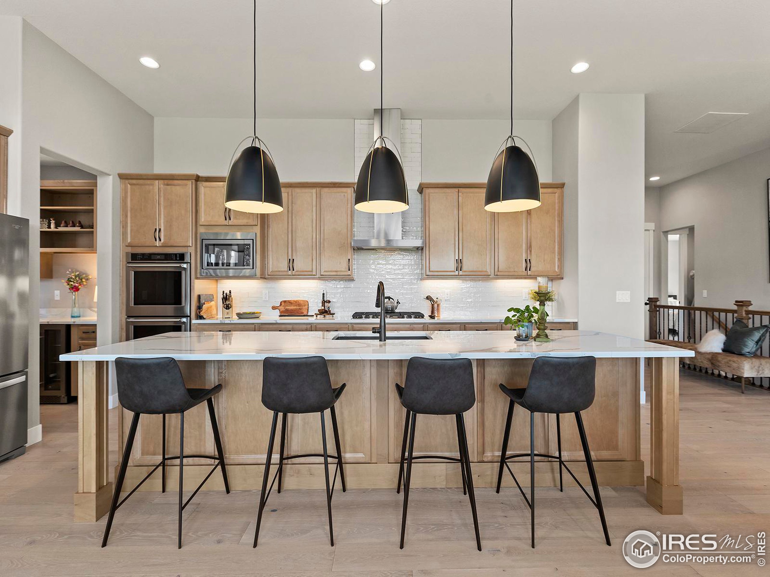 1087 Larimer Ridge Pkwy