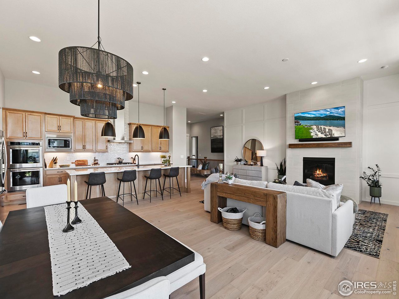 1087 Larimer Ridge Pkwy