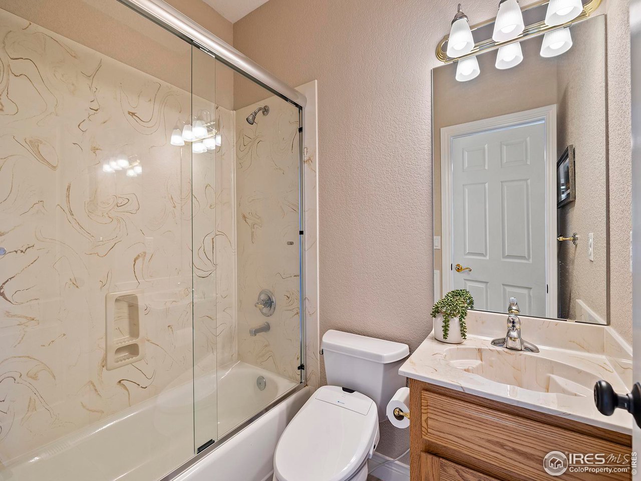 239 Mulligan Lake Dr