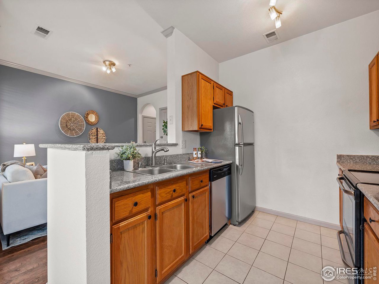 5620 Fossil Creek Pkwy 4-103