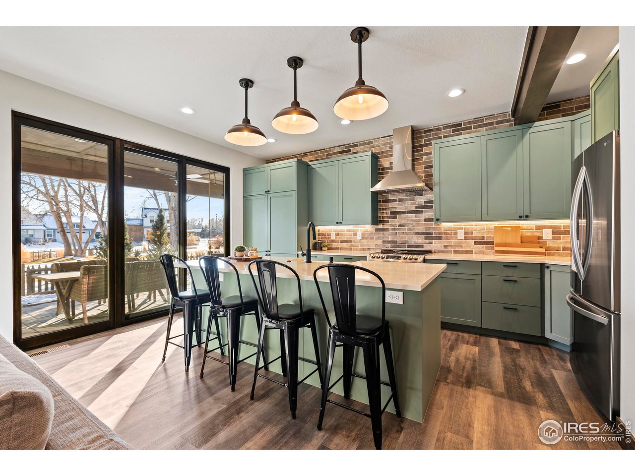 745 Harts Gardens Ln