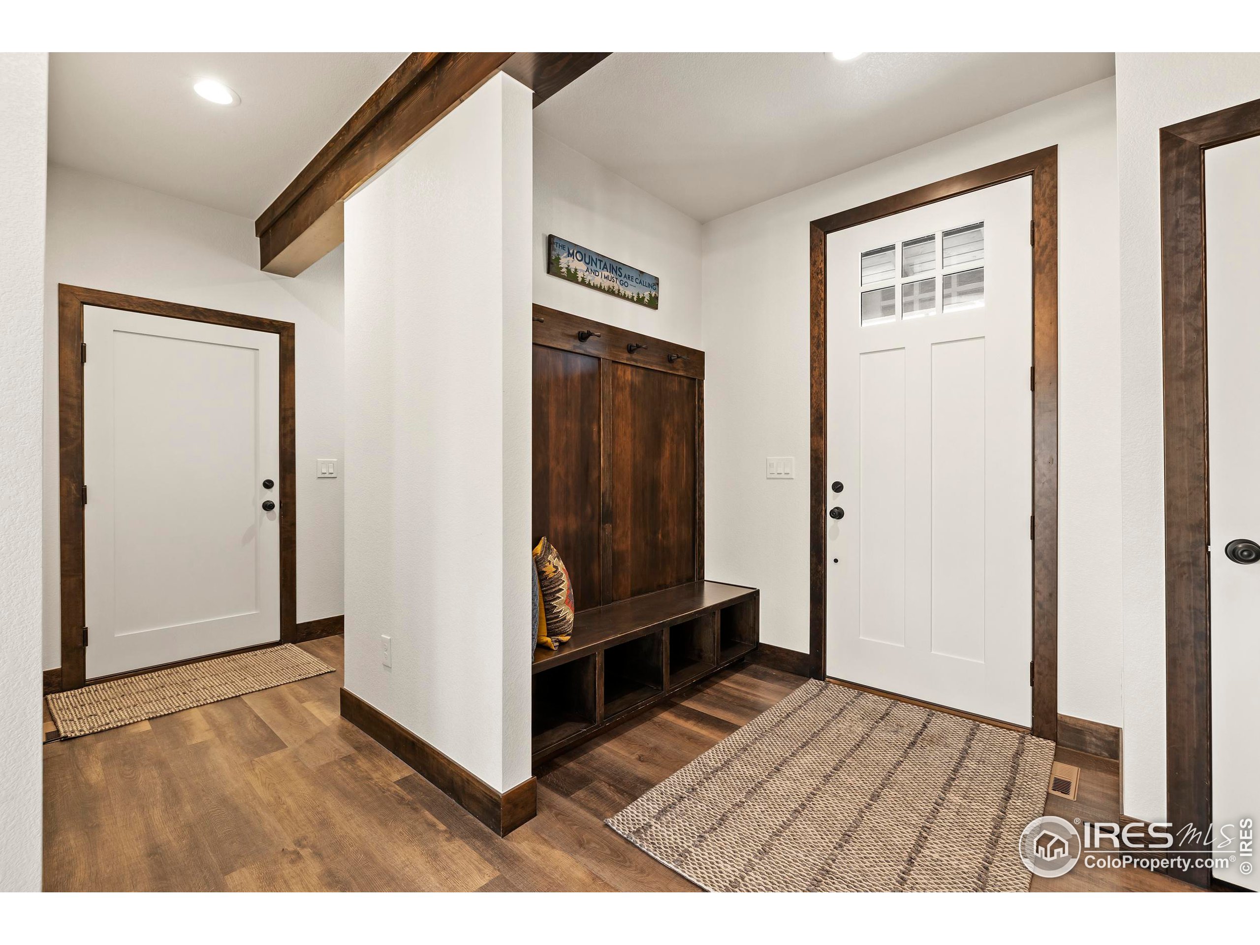 745 Harts Gardens Ln