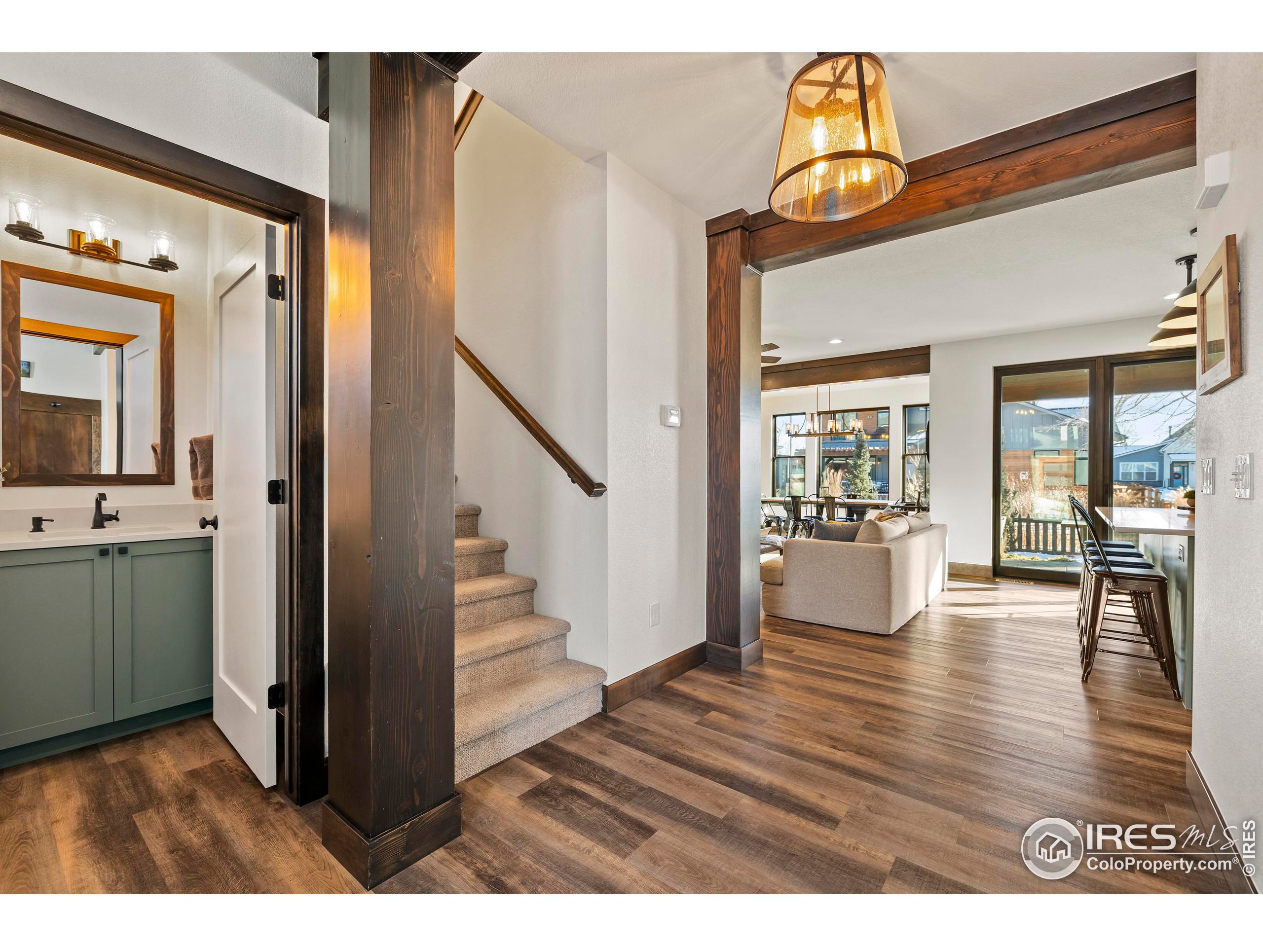 745 Harts Gardens Ln