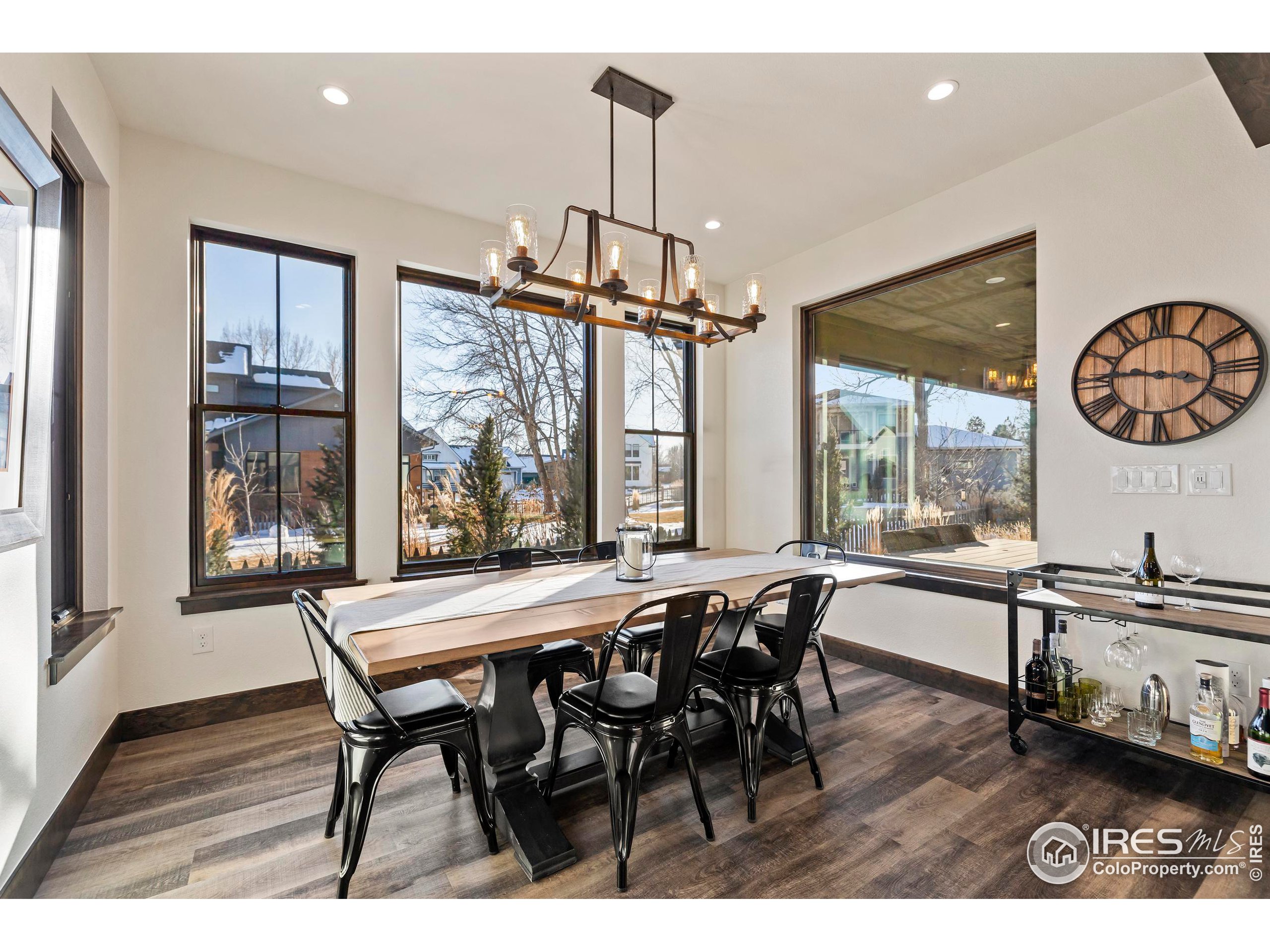 745 Harts Gardens Ln