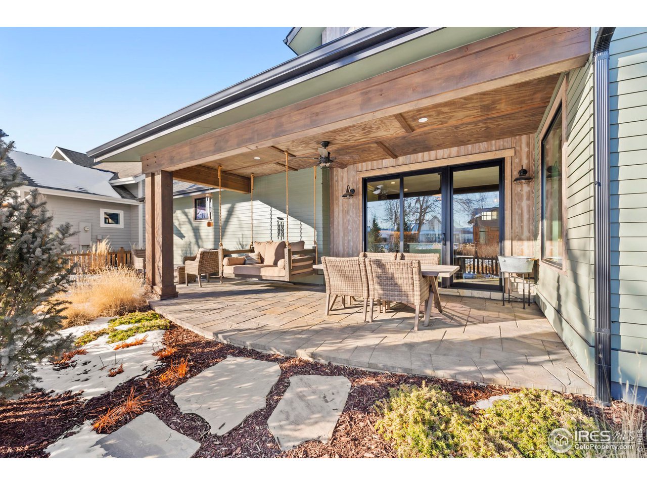 745 Harts Gardens Ln