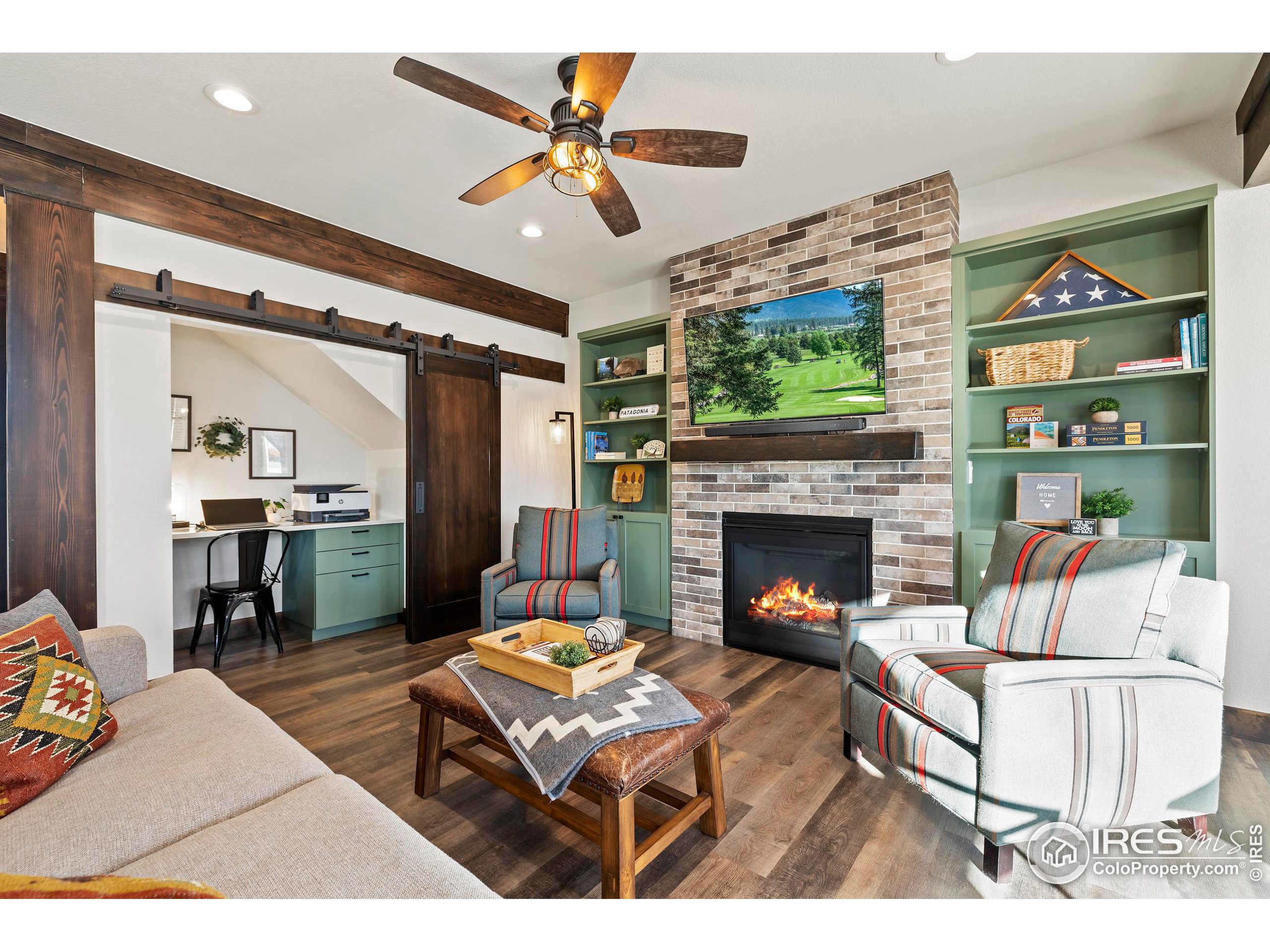 745 Harts Gardens Ln