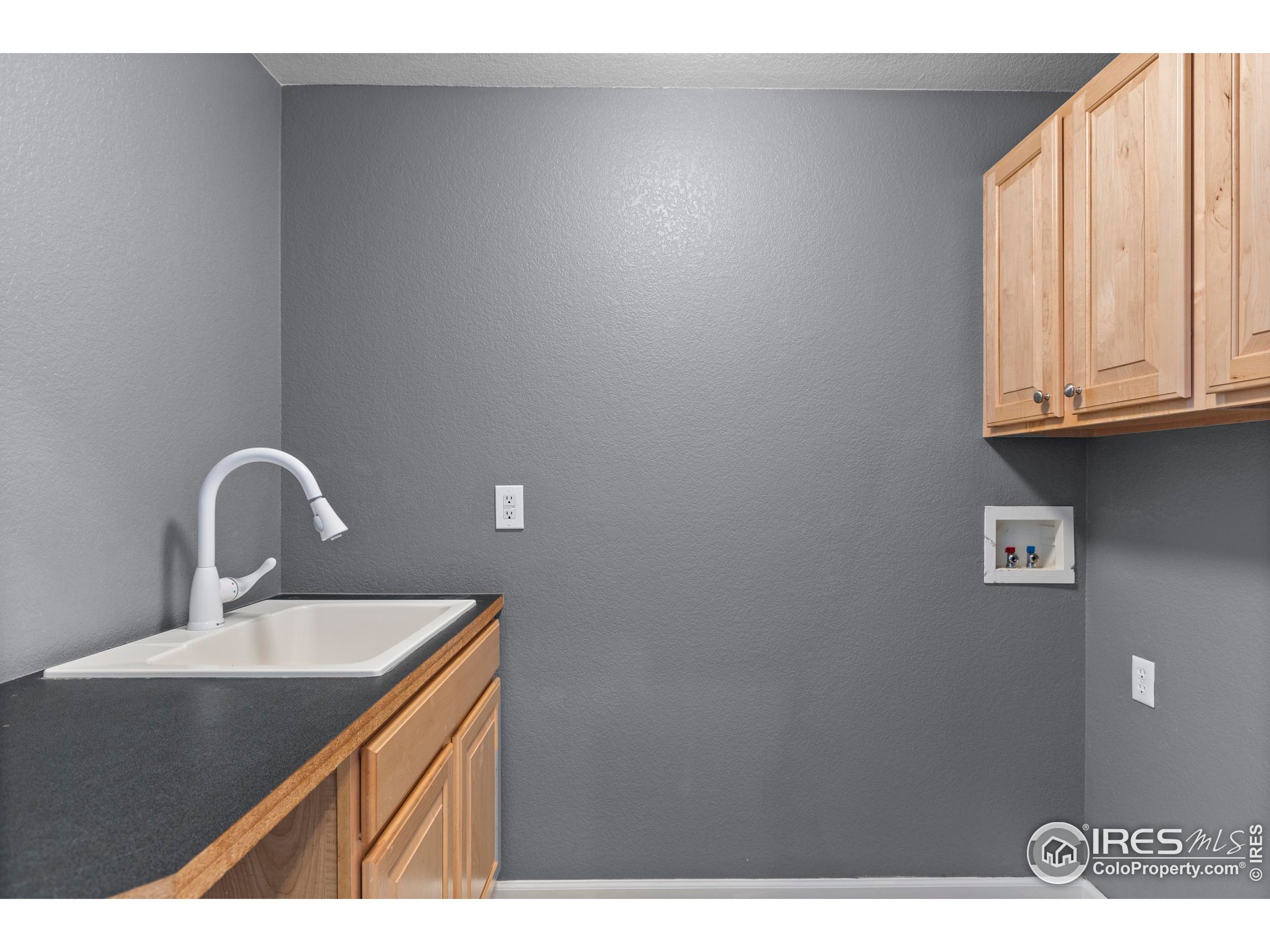 231 Mulligan Lake Dr