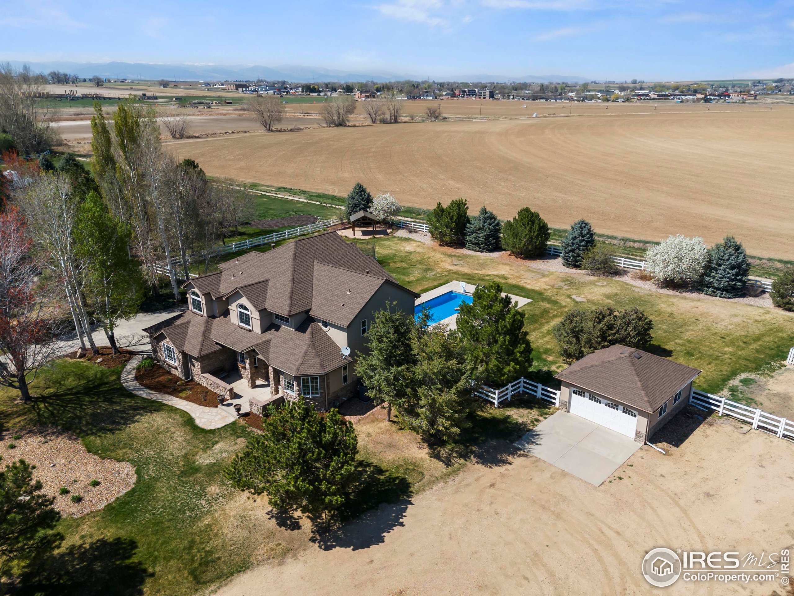 231 Mulligan Lake Dr