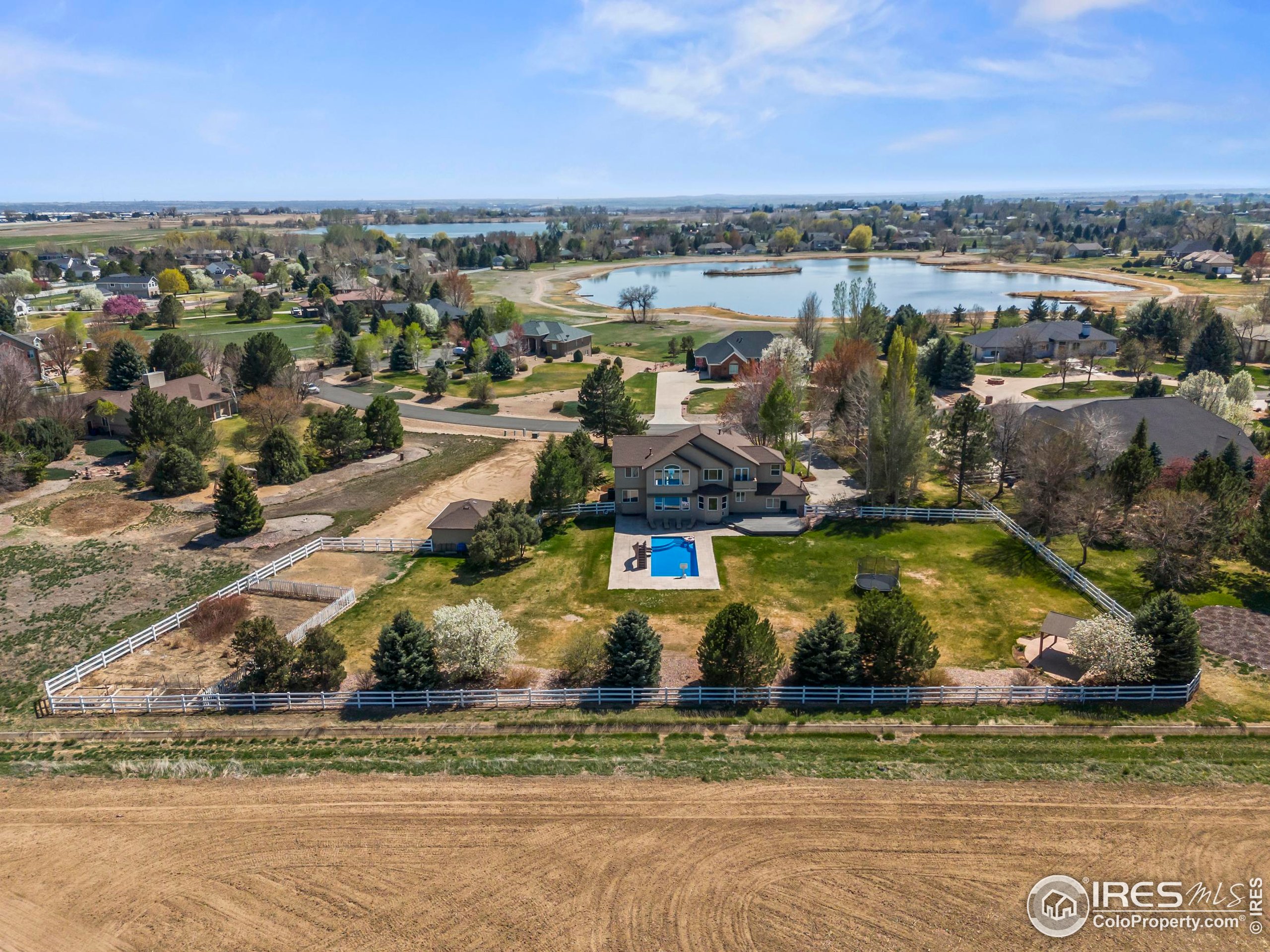 231 Mulligan Lake Dr