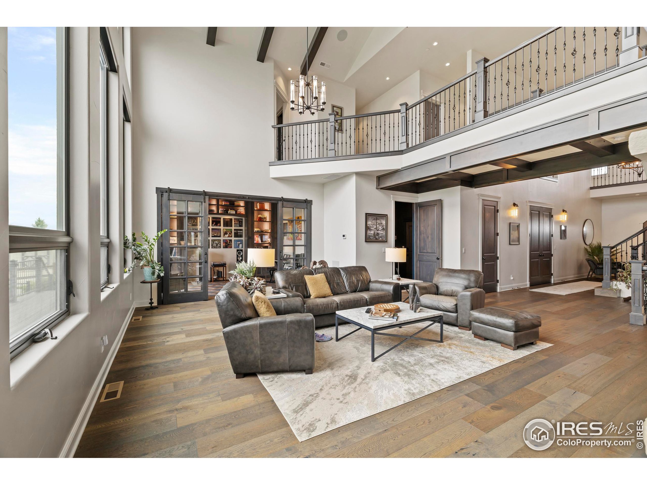 2155 Scenic Estates Dr