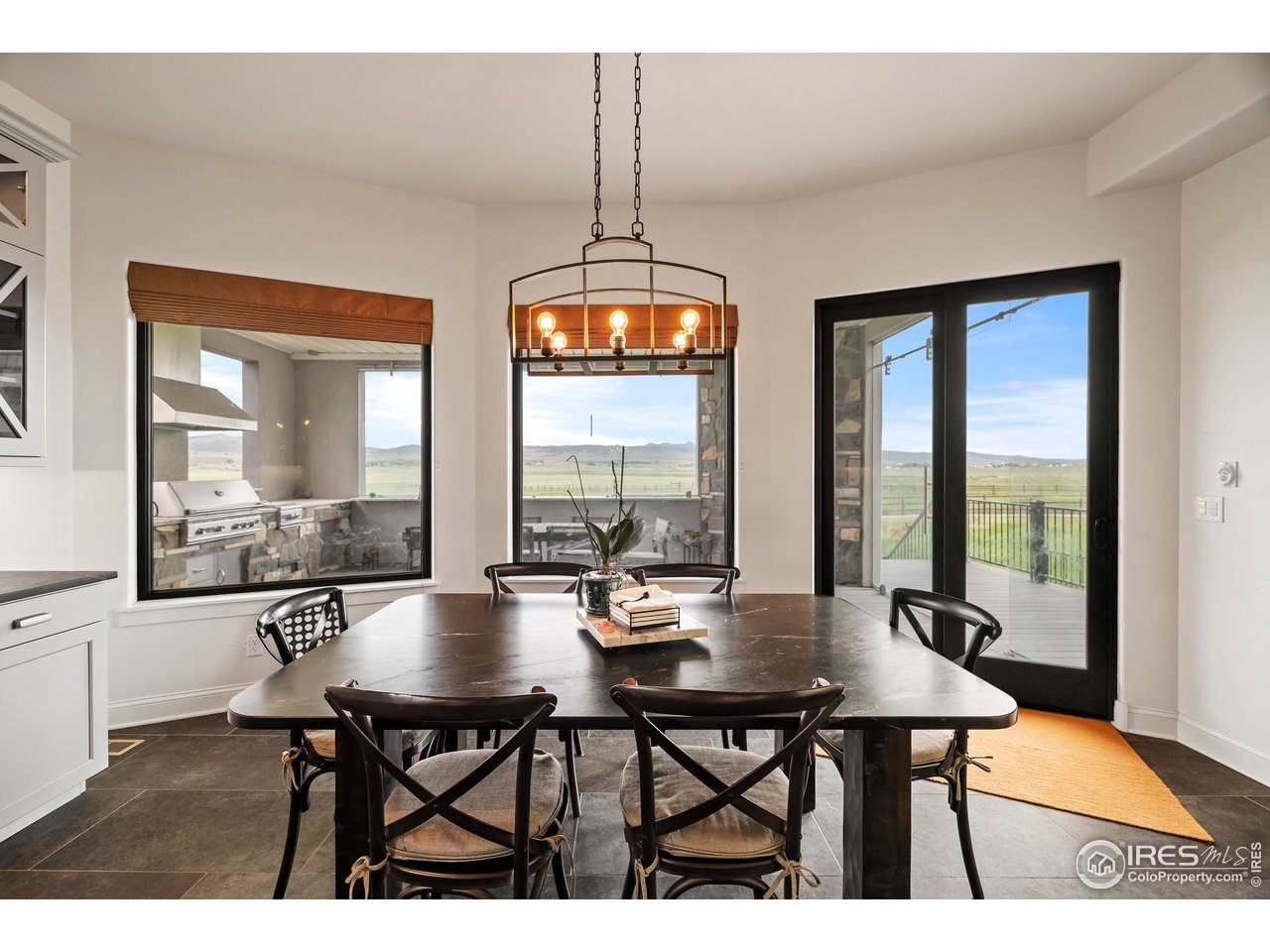 2155 Scenic Estates Dr