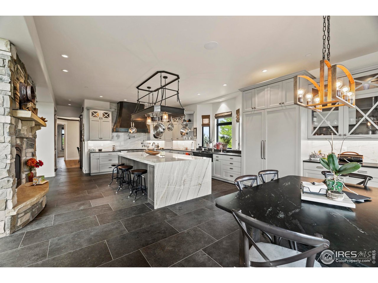 2155 Scenic Estates Dr