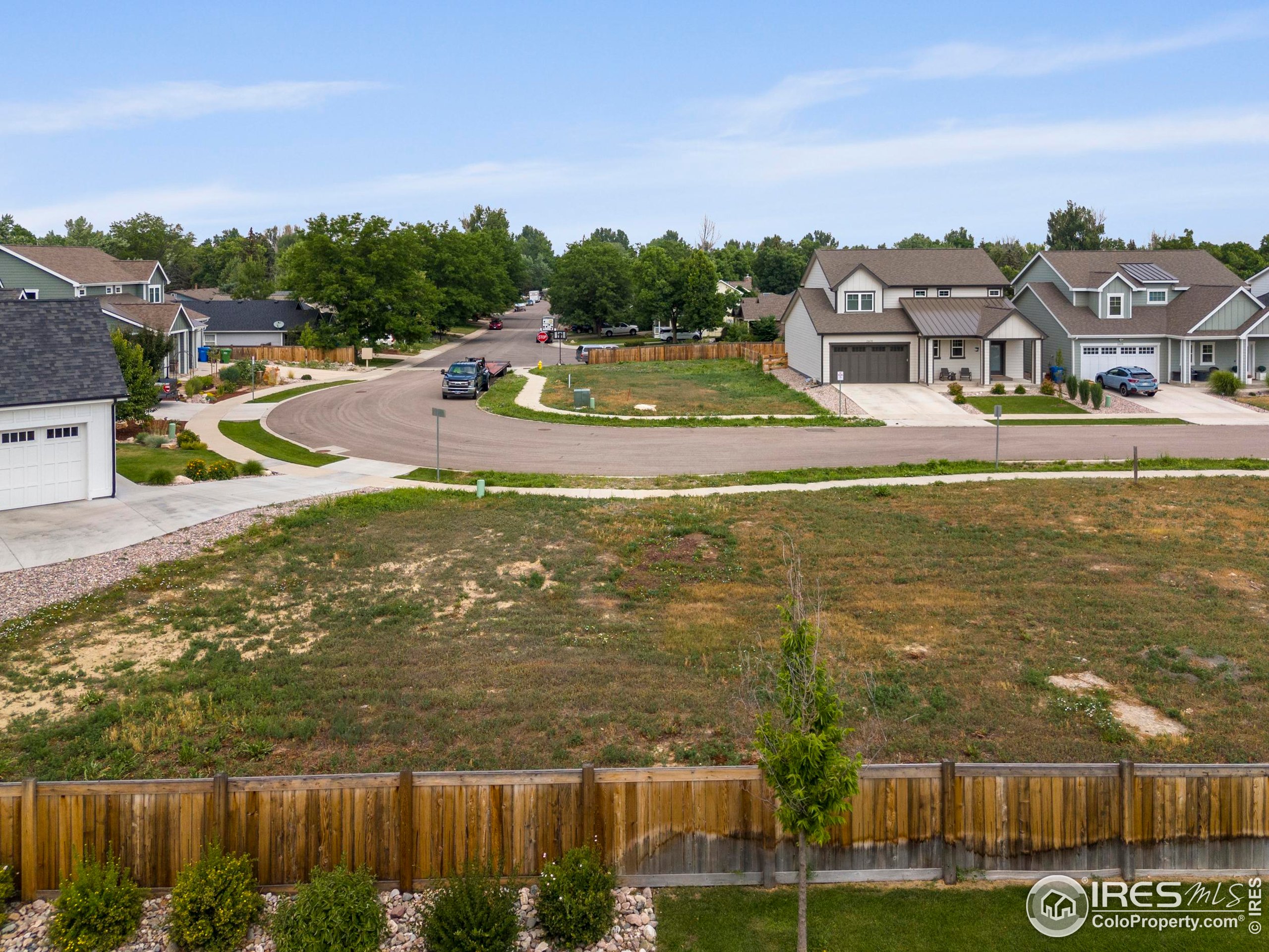 2609 Bartlett Dr