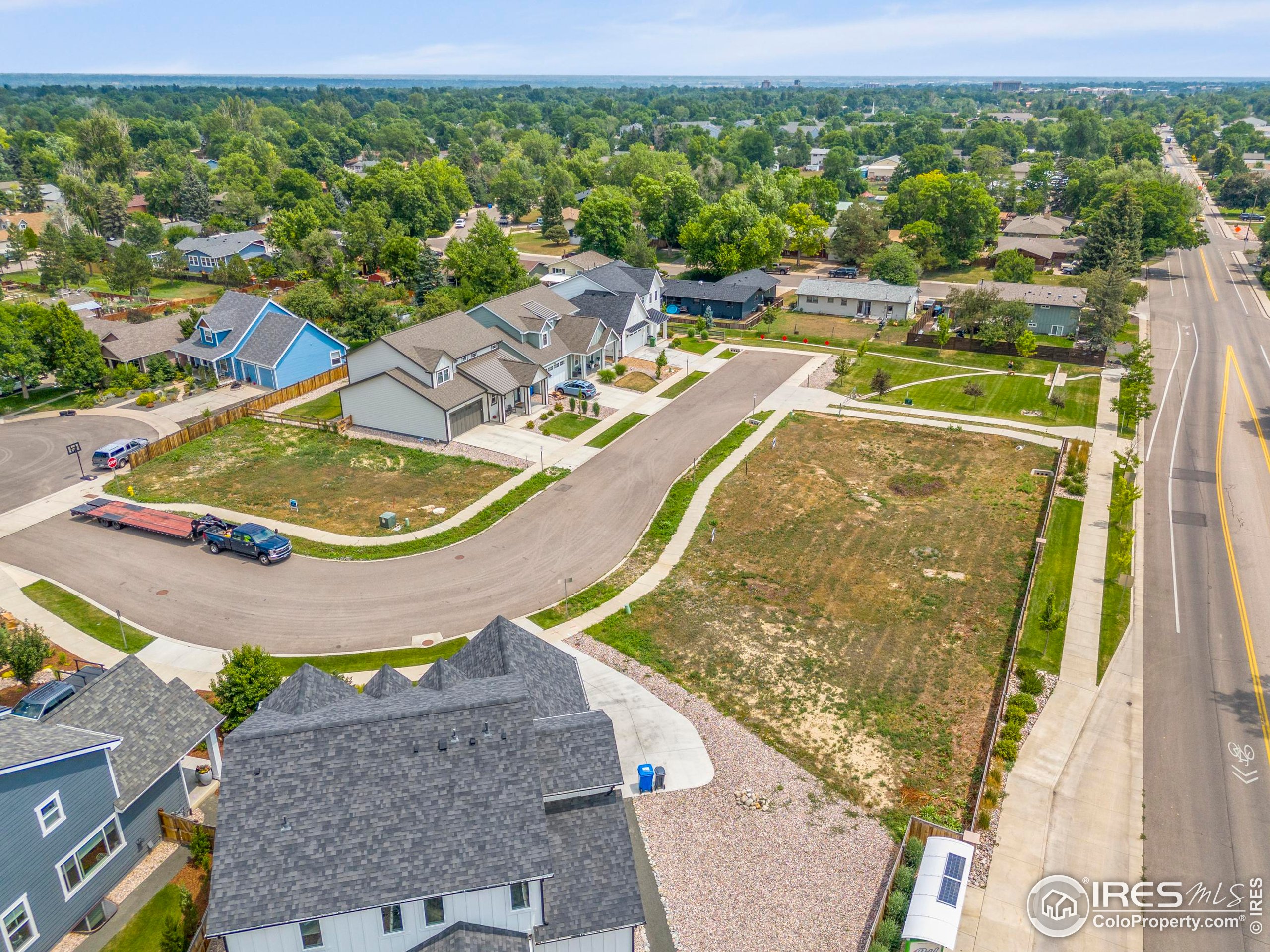 2609 Bartlett Dr