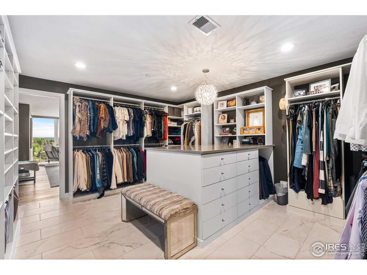 1900 E Girard Pl 1008