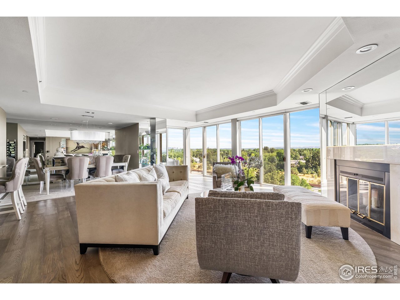 1900 E Girard Pl 1008