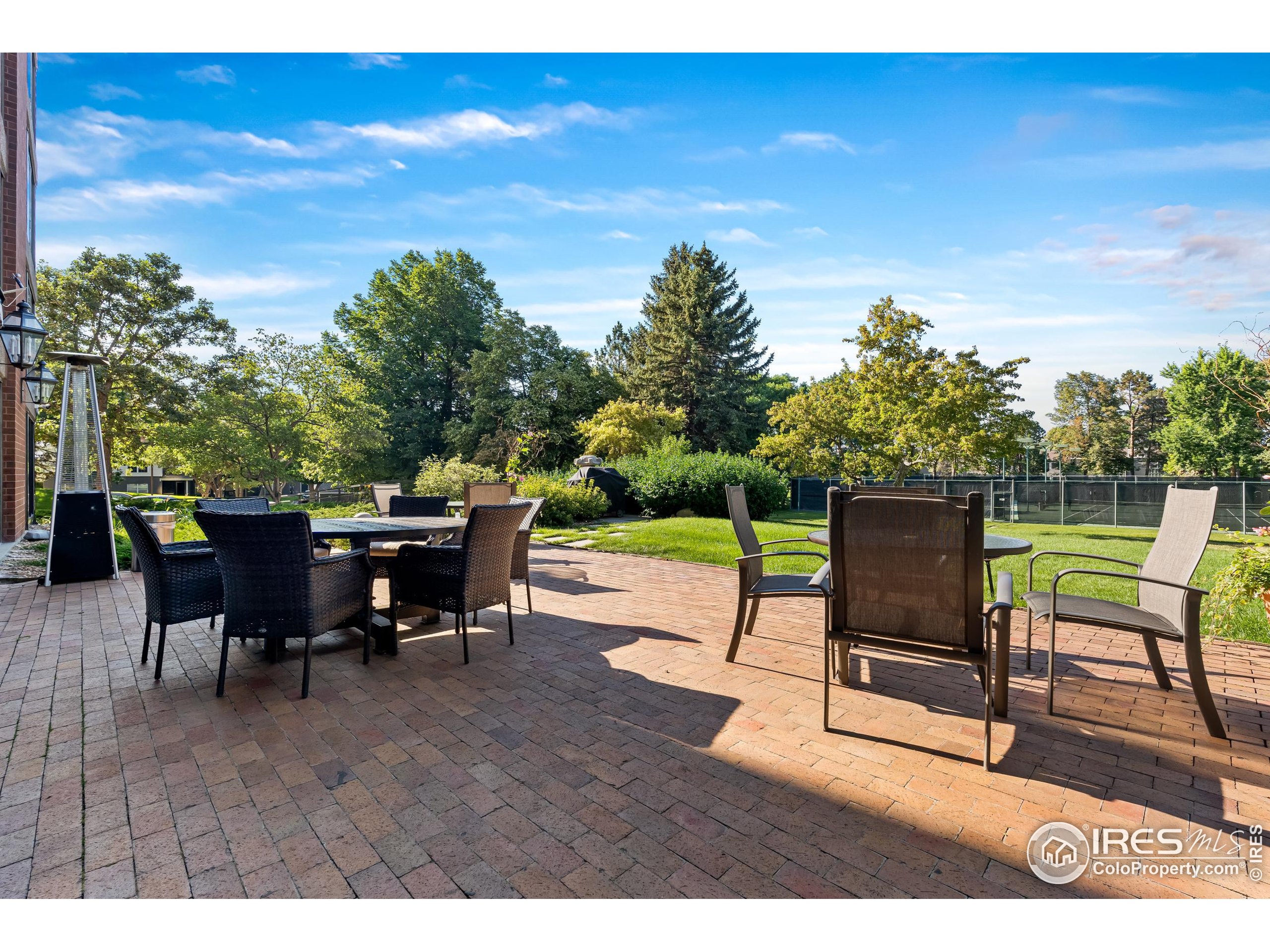1900 E Girard Pl 1008
